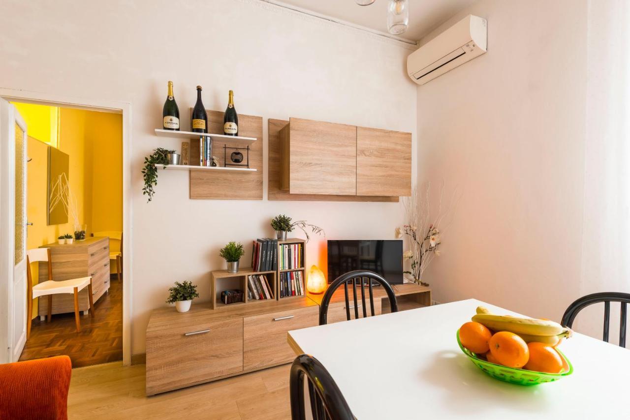 Elly'S House Apartment Modena Exterior photo